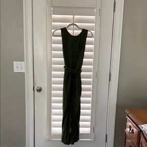 Elegant Green Sleeveless Jumpsuit